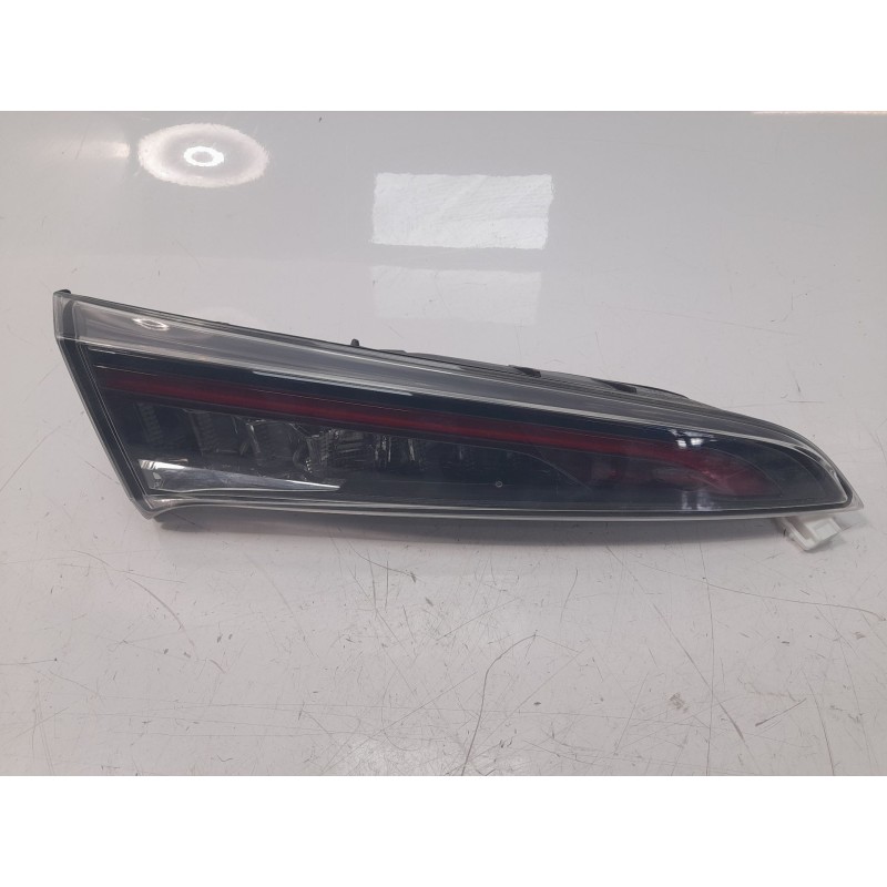 Recambio de piloto trasero izquierdo interior para toyota corolla (e21) hybrid active referencia OEM IAM 8159102C60  