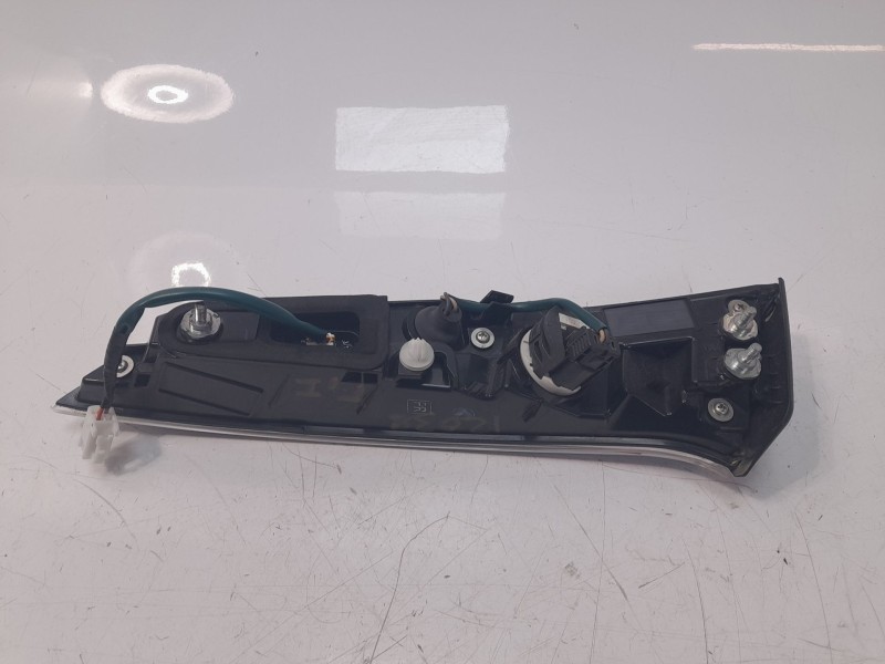 Recambio de piloto trasero izquierdo interior para toyota corolla (e21) hybrid active referencia OEM IAM 8159102C60  