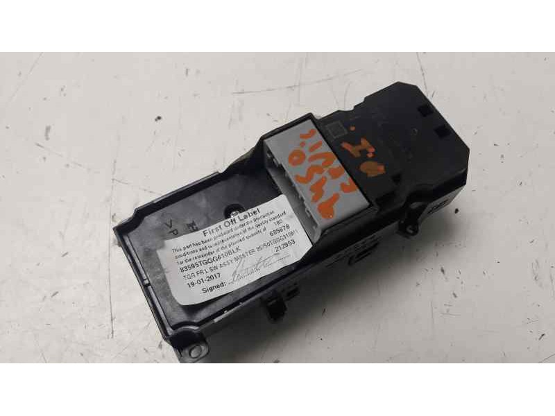 Recambio de mando elevalunas delantero izquierdo para honda civic lim.4 (fc) 1.5 vtec cat referencia OEM IAM 83595TGGG610BLK  