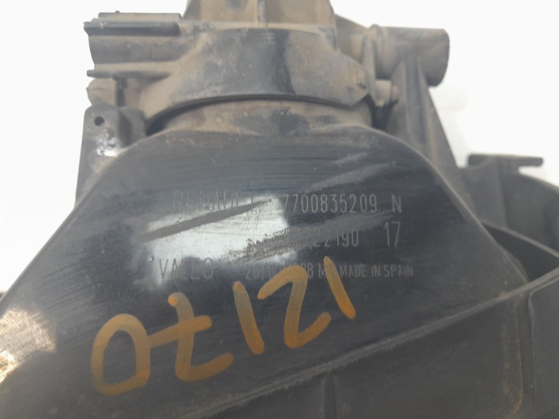 Recambio de faro antiniebla izquierdo para renault megane i (ba0/1_) 1.9 dti (ba08, ba0n) referencia OEM IAM 7700835209 67722190