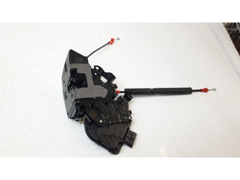 Recambio de cerradura puerta trasera izquierda para land rover discovery sport pure referencia OEM IAM FK7224995AE LR078750 