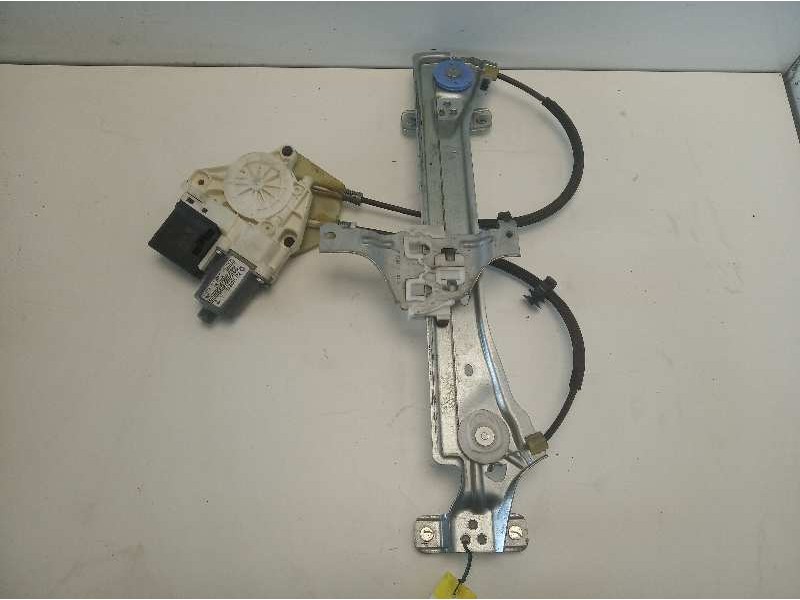 Recambio de elevalunas trasero izquierdo para renault megane iii berlina 5 p emotion referencia OEM IAM 827310185R 106198618 115