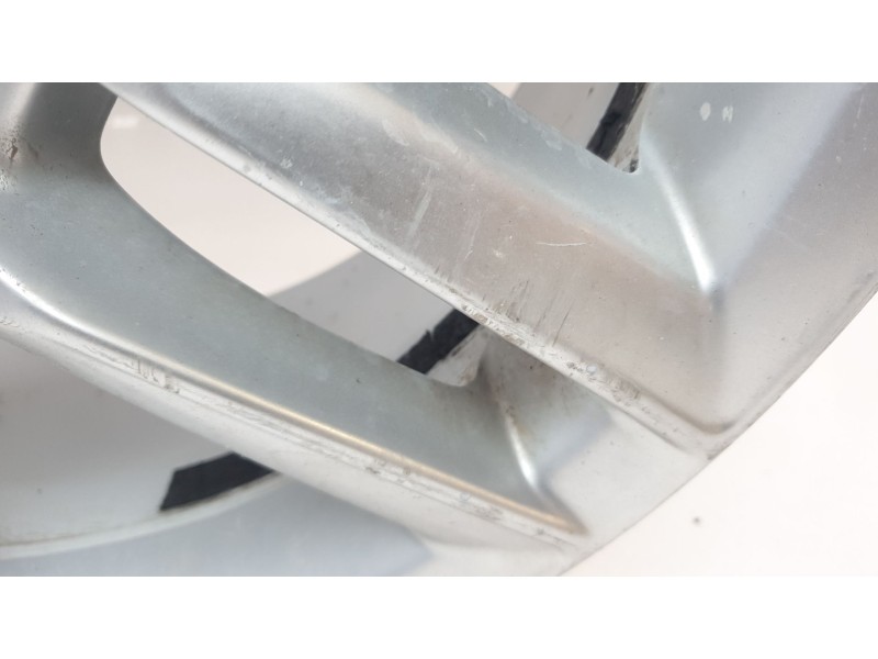 Recambio de llanta para audi q3 (8ug) base referencia OEM IAM 8U0601025AA  