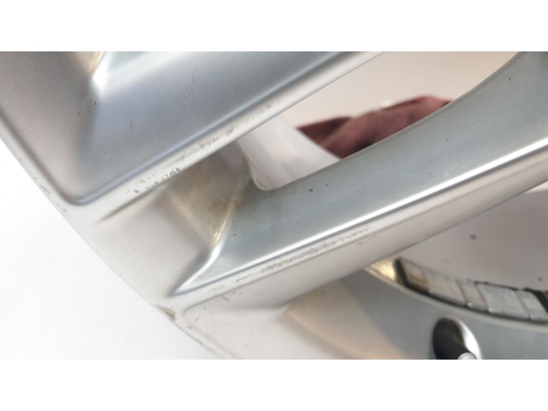 Recambio de llanta para audi q3 (8ug) base referencia OEM IAM 8U0601025AA  