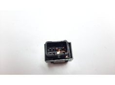 Recambio de mando elevalunas trasero izquierdo para kia sportage 1.6 cat referencia OEM IAM 935751H000   2