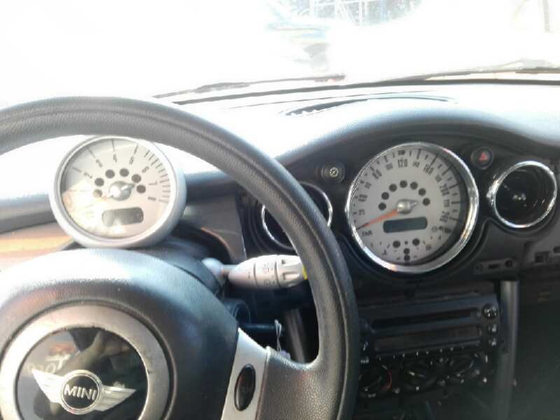 mini mini (r50,r53) del año 2005
