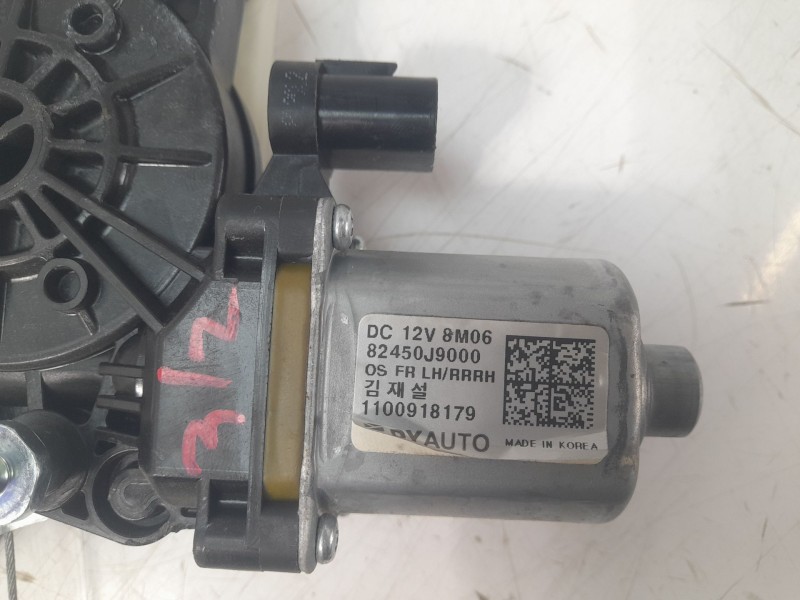 Recambio de elevalunas delantero izquierdo para hyundai kona pure referencia OEM IAM 82401J9000  