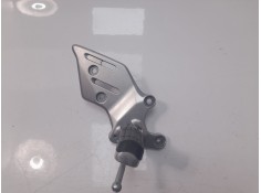 ESTRIBO LATERAL B5U2746100 B5U2746100 B7N2744300
