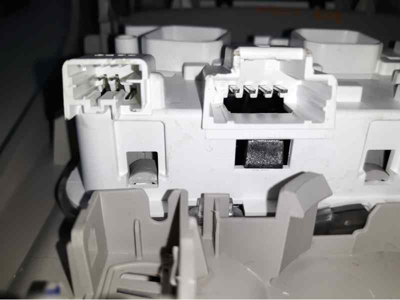 Recambio de luz interior para citroen c4 lim. feel edition referencia OEM IAM   