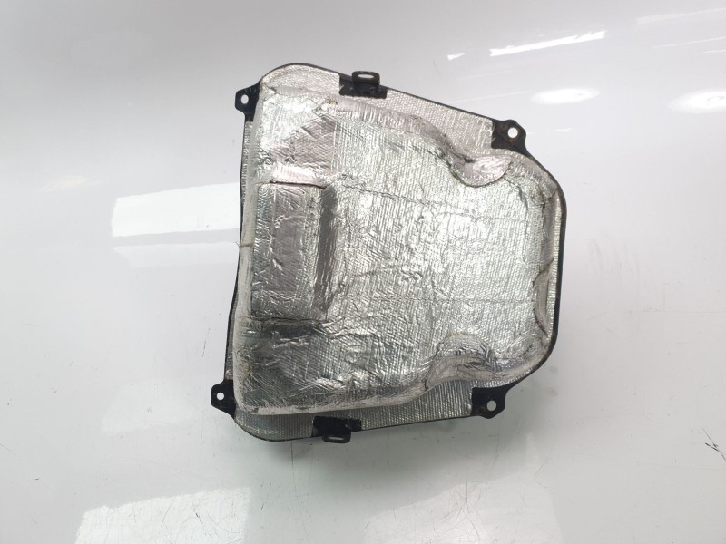 Recambio de deposito combustible para kymco ak550 referencia OEM IAM 17500LGC6E00  