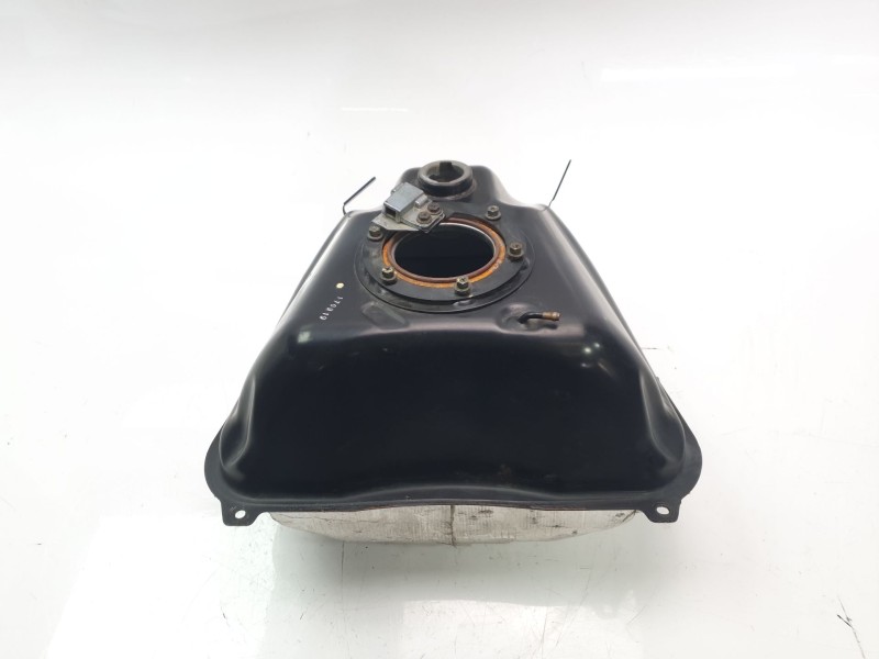 Recambio de deposito combustible para kymco ak550 referencia OEM IAM 17500LGC6E00  