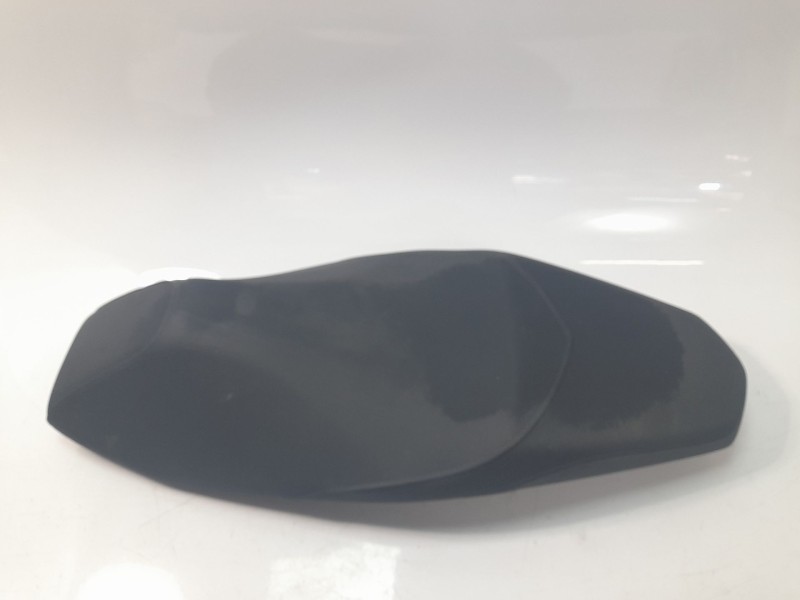 Recambio de asiento delantero para honda pcx 125 referencia OEM IAM 77200K1ZJ10ZC  