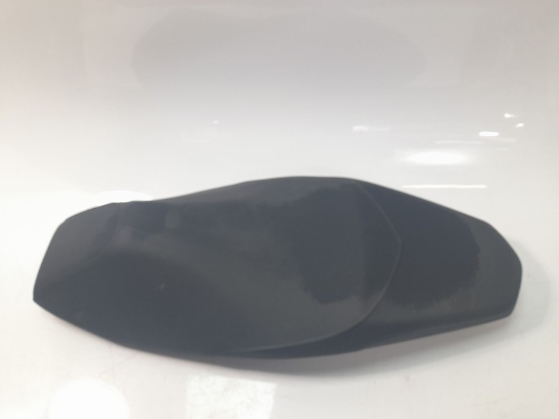 Recambio de asiento delantero para honda pcx 125 referencia OEM IAM 77200K1ZJ10ZC  