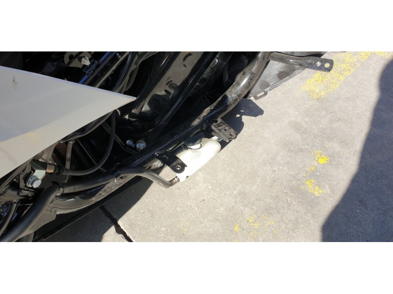 Recambio de deposito expansion para honda pcx 125 referencia OEM IAM 19111K35V00  