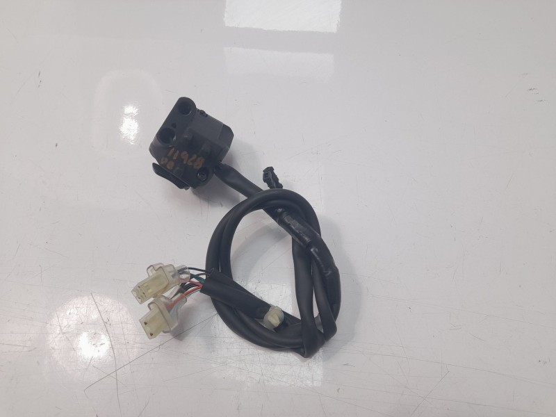 Recambio de piña luces derecha para honda pcx 125 referencia OEM IAM 35160K1ZJ12  