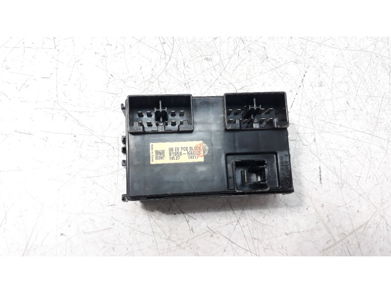 Recambio de caja reles / fusibles para hyundai kona referencia OEM IAM 91959K4010  