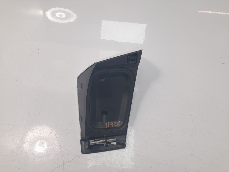 Recambio de moldura para honda pcx 125 referencia OEM IAM 81141K1ZJ10YF  