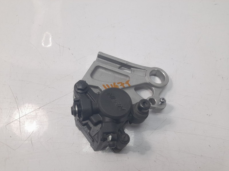 Recambio de pinza de freno trasera derecha para yamaha tracer 900 referencia OEM IAM 2DR2580W00  