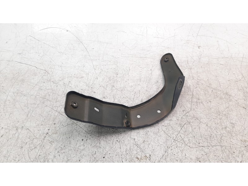 Recambio de soporte faro izquierdo para citroen c4 picasso origins referencia OEM IAM 9801724380  