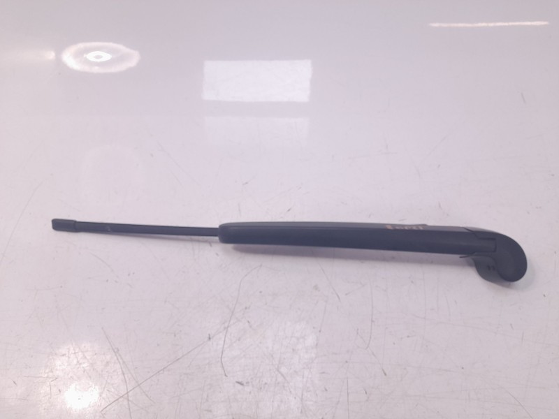 Recambio de brazo limpia trasero para audi a1 (8x) ambition referencia OEM IAM 8R0955407  