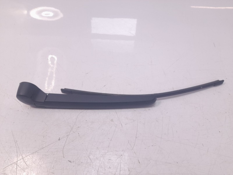 Recambio de brazo limpia trasero para audi a1 (8x) ambition referencia OEM IAM 8R0955407  