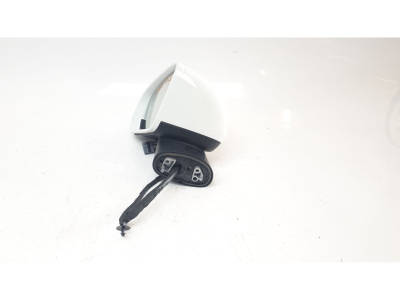 Recambio de retrovisor izquierdo para volvo v60 ii cross country (227) d4 awd referencia OEM IAM 31477558  