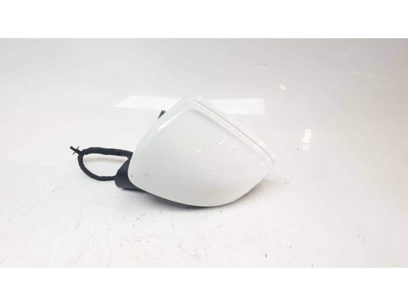 Recambio de retrovisor izquierdo para volvo v60 ii cross country (227) d4 awd referencia OEM IAM 31477558  