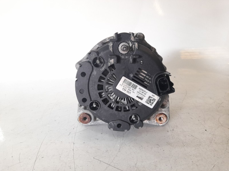 Recambio de alternador para audi q5 (8rb) 2.0 tdi quattro referencia OEM IAM 04L903017A  ALF011551