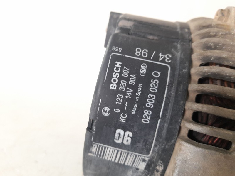 Recambio de alternador para seat ibiza ii (6k1) 1.6 i referencia OEM IAM 028903025Q 0123320007 ALF310101HQ