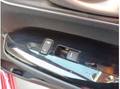 MANDO ELEVALUNAS DELANTERO DERECHO 35760T1GG11 