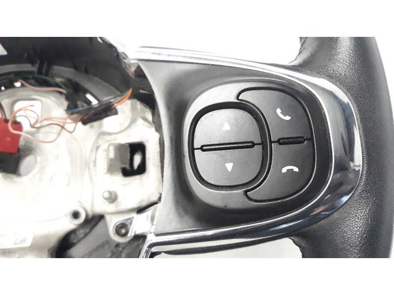 Recambio de volante para fiat nuova 500 (150) 1.2 cat referencia OEM IAM 735633725  