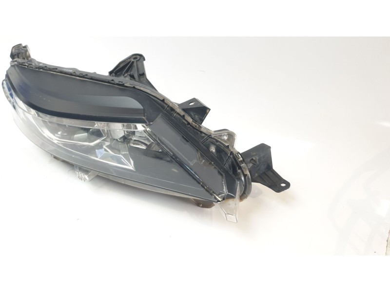 Recambio de faro derecho para mitsubishi l 200 (kl0/kj0) basis doppelkabine 4wd referencia OEM IAM 8301D378  MB8264903