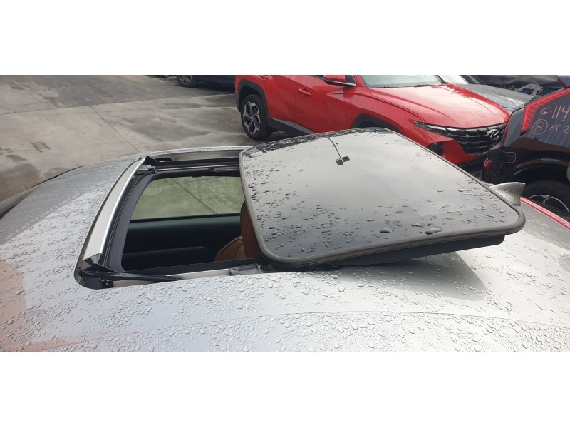 Recambio de techo electrico para lexus rc referencia OEM IAM 6320324071  