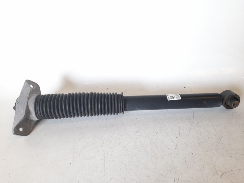 Recambio de amortiguador trasero derecho para kia sportage concept 2wd referencia OEM IAM 55300F1530  