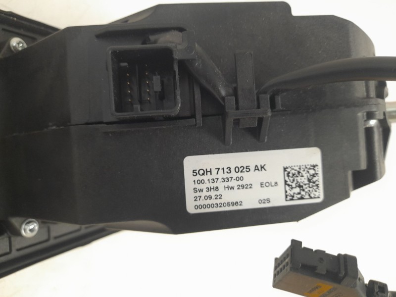 Recambio de palanca cambio para audi q3 sportback (f3n) 35 tdi referencia OEM IAM 5QH713025AK  