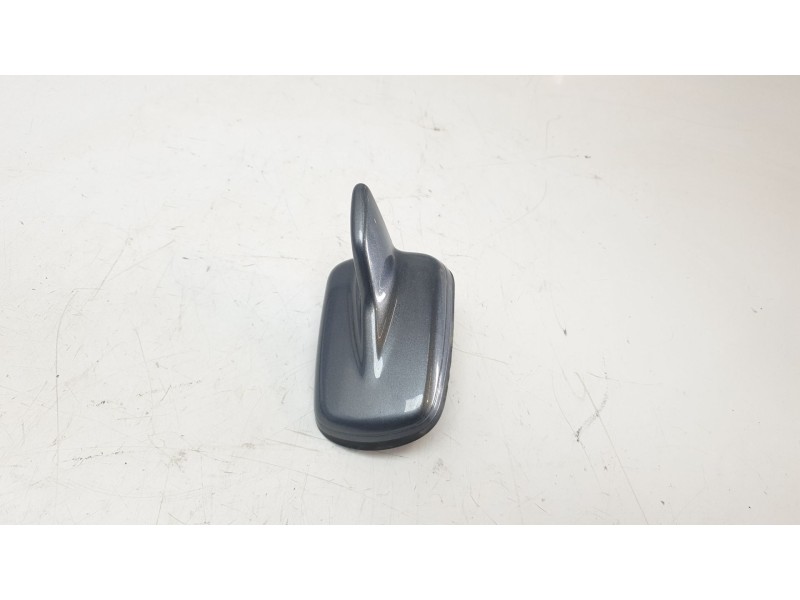 Recambio de antena para audi a4 avant (8w5) básico referencia OEM IAM 4M0035503L  