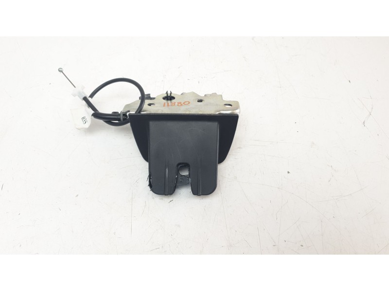 Recambio de cerradura maletero / porton para audi a4 avant (8w5) básico referencia OEM IAM 4M0827506D  EZCAU181
