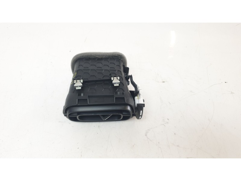 Recambio de aireador derecho para citroën c3 feel pack referencia OEM IAM 98160166ZD  