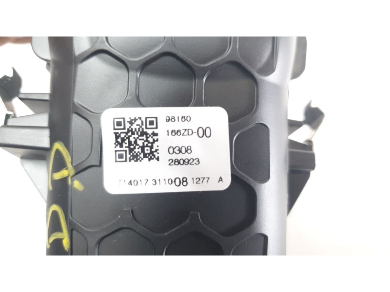 Recambio de aireador derecho para citroën c3 feel pack referencia OEM IAM 98160166ZD  
