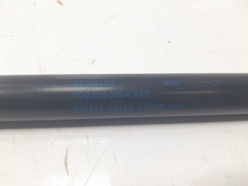 Recambio de amortiguadores capo para volkswagen passat lim. (3g2) 1.8 tsi referencia OEM IAM 3G0823359A  