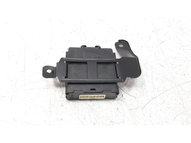 Recambio de modulo electronico para hyundai kona referencia OEM IAM 4295018001  