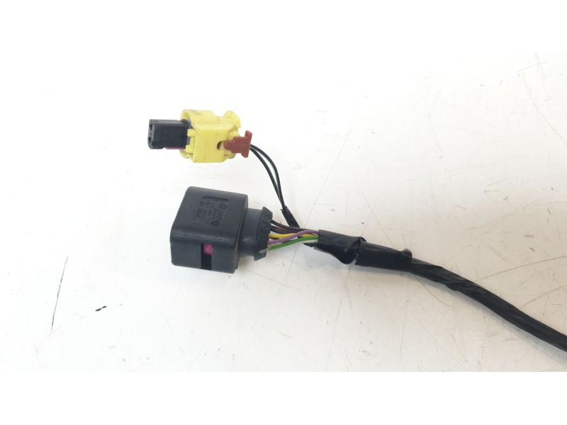 Recambio de retrovisor derecho para seat arona (kj7, kjp) 1.6 tdi referencia OEM IAM 6F1857508AC  1052137013