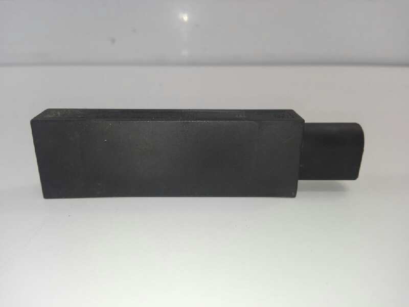 Recambio de modulo electronico para volkswagen passat berlina (3c2) r line referencia OEM IAM 1K0909133  