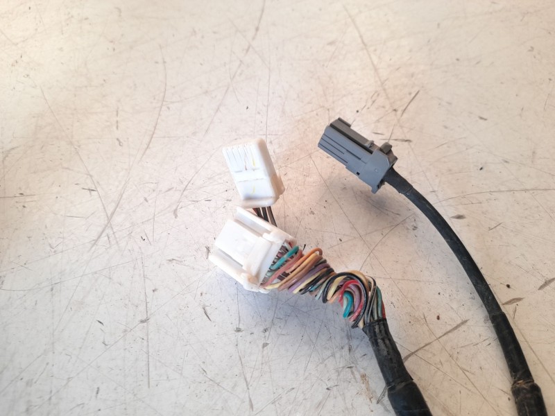 Recambio de retrovisor derecho para subaru solterra yeam15 solterra referencia OEM IAM 8791042J50  