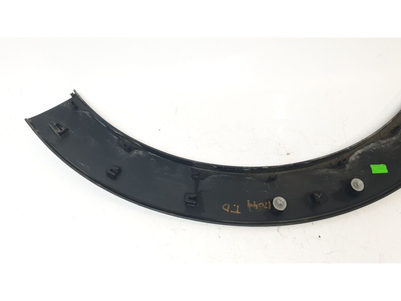 Recambio de aletin trasero derecho para citroën c3 feel pack referencia OEM IAM 9812088780 107076121 CI3281583
