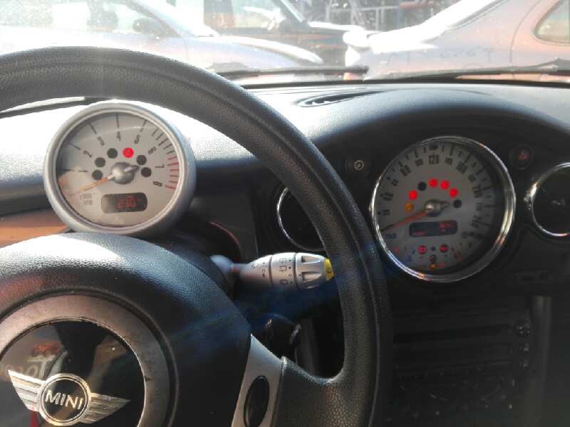 mini mini (r50,r53) del año 2005