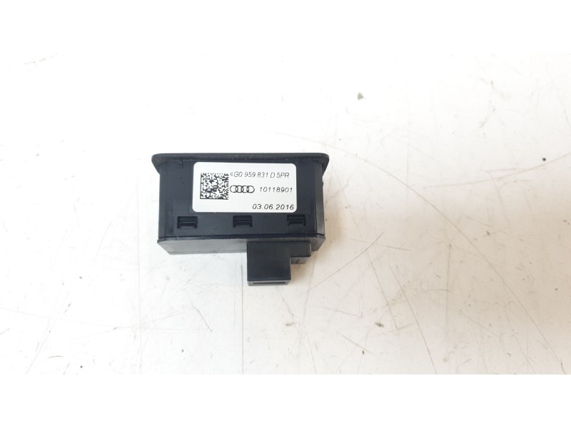 Recambio de interruptor para audi a4 avant (8w5) básico referencia OEM IAM 4G0959831D  