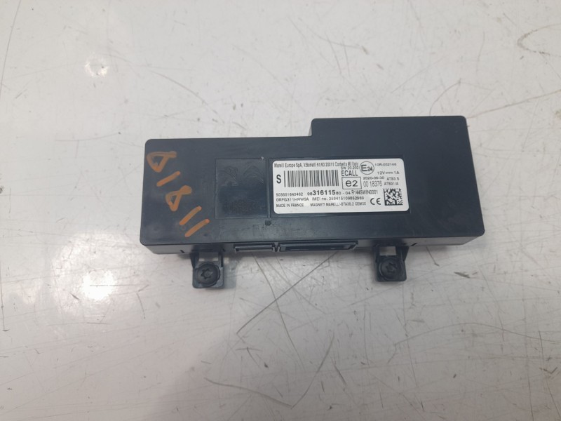 Recambio de modulo electronico para peugeot 3008 allure referencia OEM IAM 9831611580  