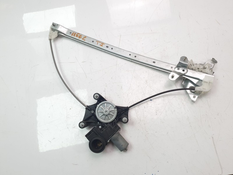 Recambio de elevalunas trasero izquierdo para toyota rav4 referencia OEM IAM 6980442062  