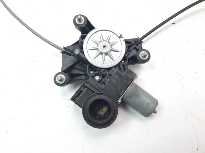 Recambio de elevalunas trasero izquierdo para toyota rav4 referencia OEM IAM 6980442062  